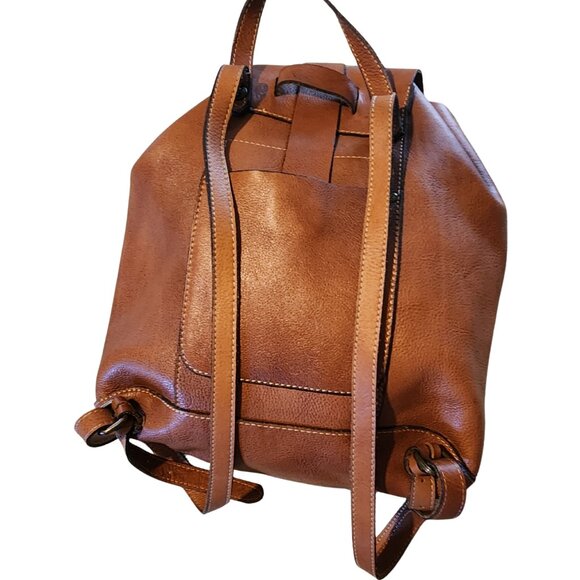 Patricia Nash Vasto Style Italian Leather Drawstring Backpack - Picture 2 of 8
